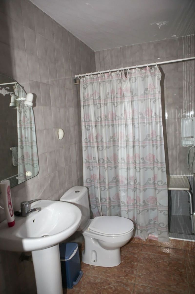 3 soveværelse Byhus til salg i Torrevieja - € 210.000 (Ref: 8700585)