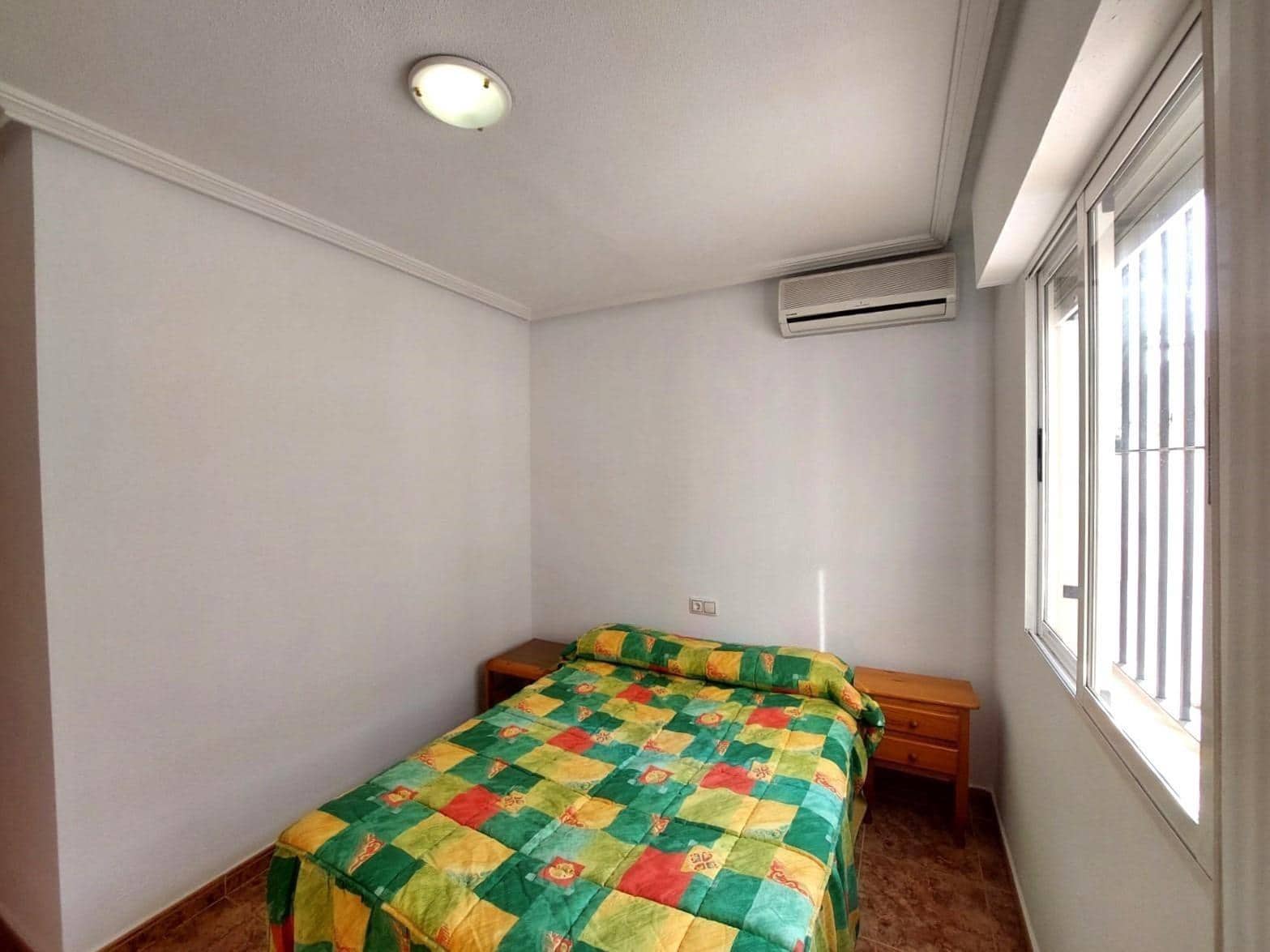 3 soveværelse Rækkehus til salg i Torrevieja med swimmingpool garage - € 183.000 (Ref: 8760059)