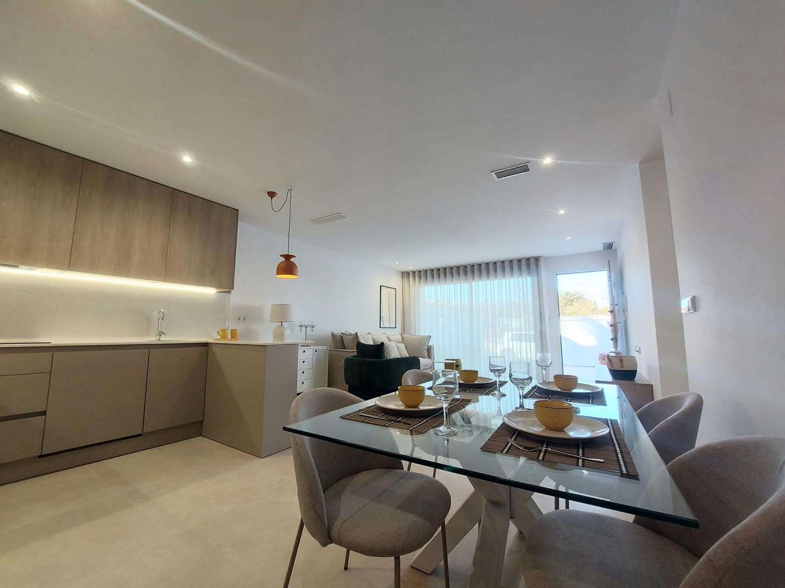 3 soveværelse Rækkehus til salg i San Pedro del Pinatar med swimmingpool - € 419.900 (Ref: 8894265)