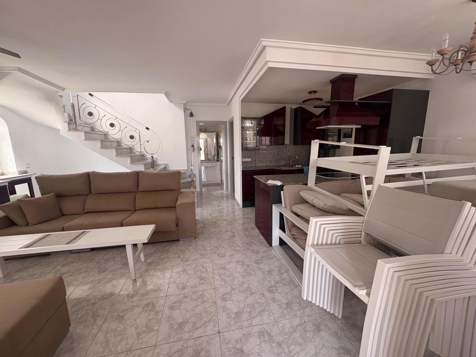 4 quarto Moradia para venda em Torrevieja com piscina - 320 000 € (Ref: 8894266)