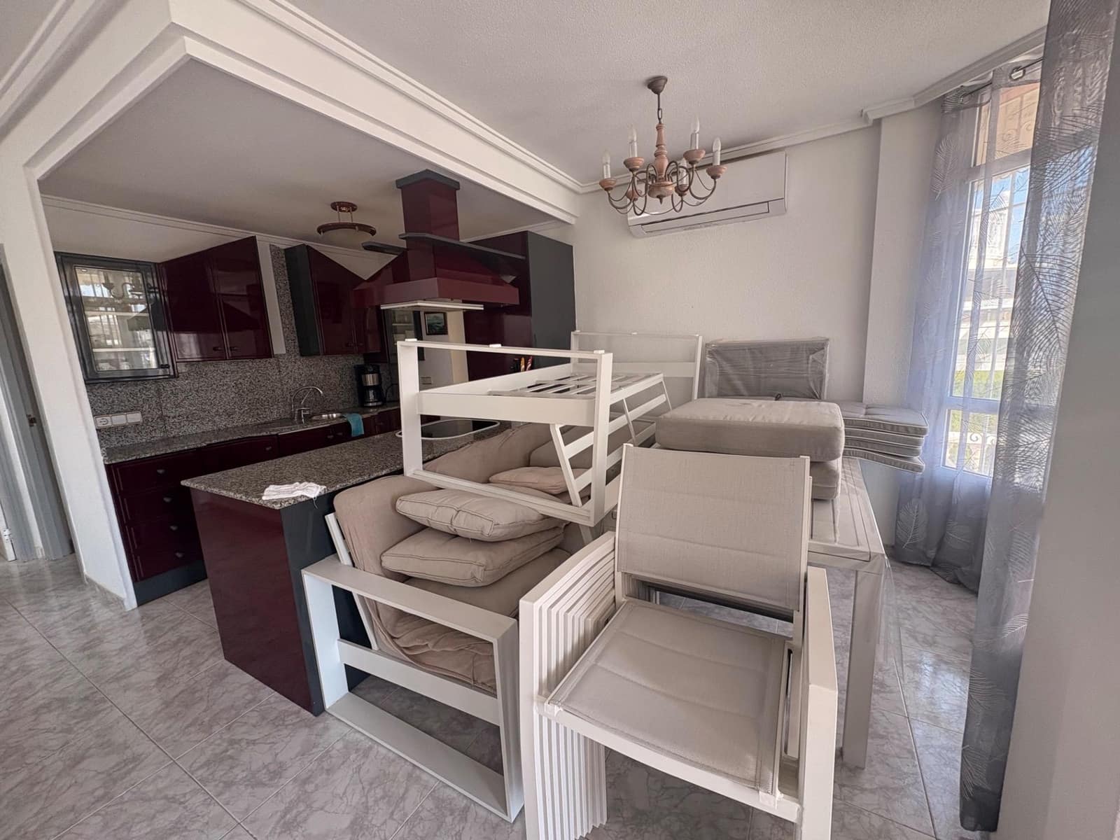 4 quarto Moradia para venda em Torrevieja com piscina - 320 000 € (Ref: 8894266)