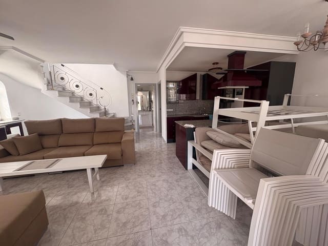 4 makuuhuone Huvila myytävänä paikassa Los Balcones - Los Altos, Torrevieja mukana uima-altaan - 320 000 € (Ref: 8894266)