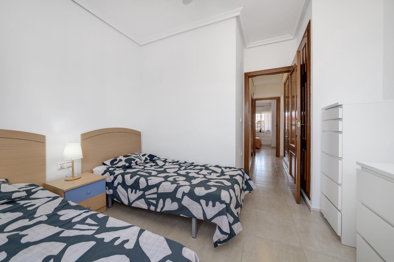 2 slaapkamer Flat voor vakantieverhuur in Los Altos met zwembad - € 700 (Ref: 8917933)