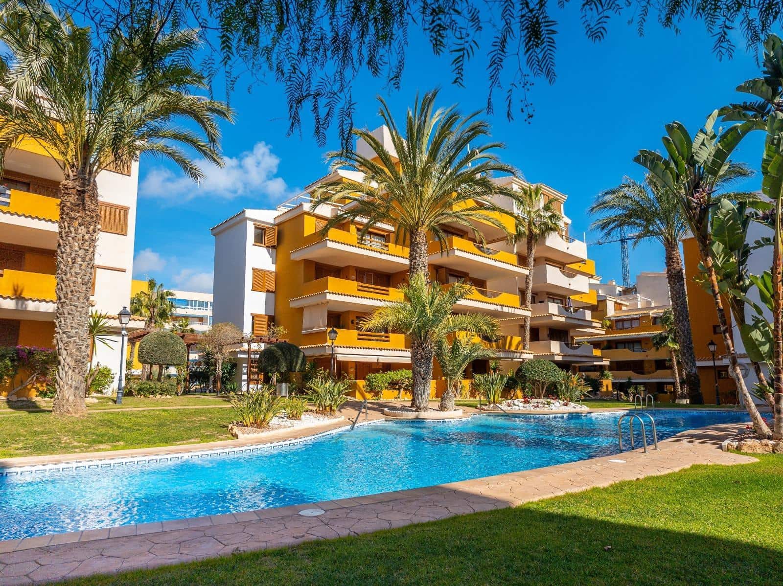 2 sypialnia Apartament na sprzedaż w Orihuela Costa z basenem - 263 000 € (Ref: 8921460)