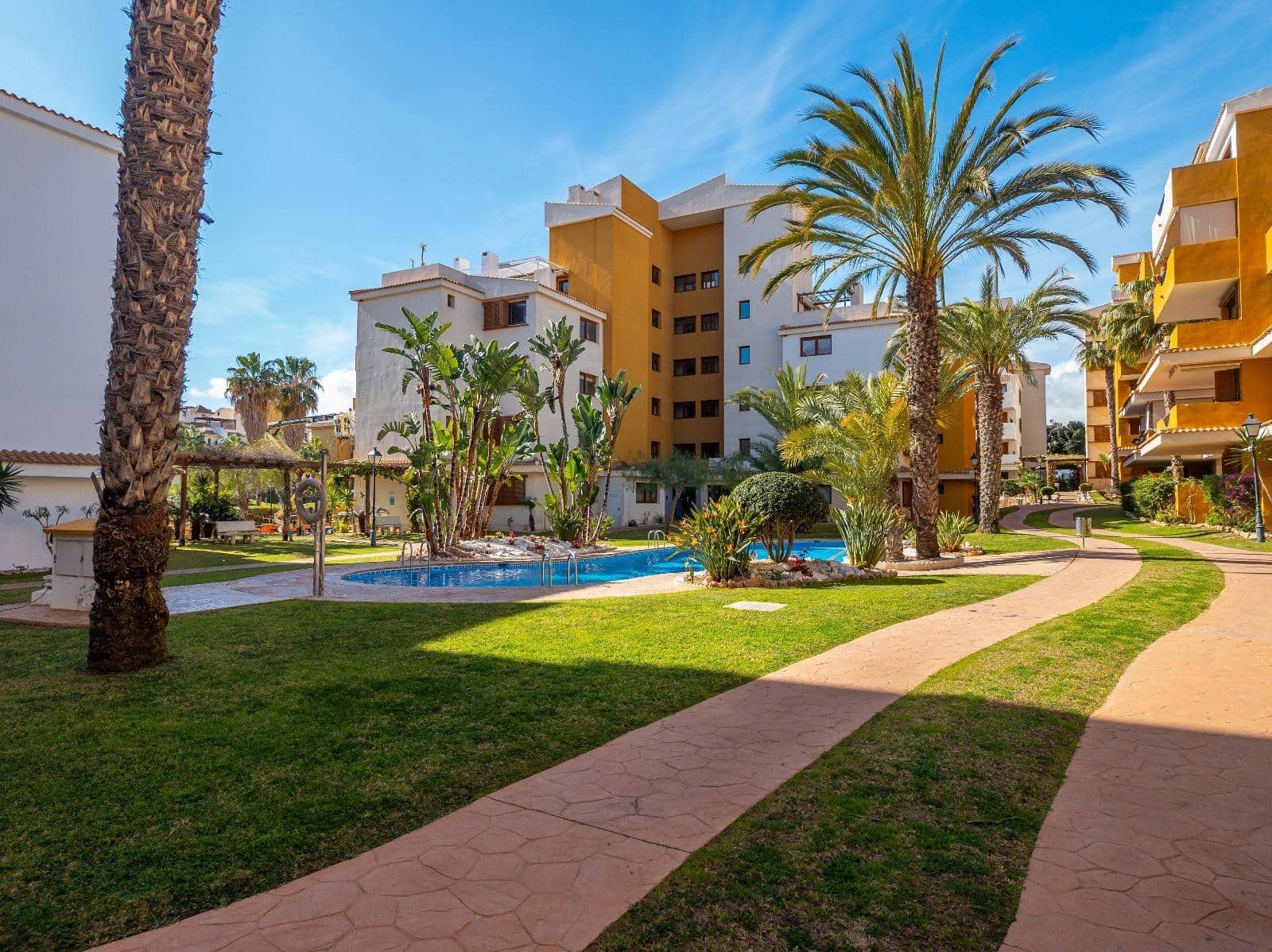 2 sypialnia Apartament na sprzedaż w Orihuela Costa z basenem - 263 000 € (Ref: 8921460)