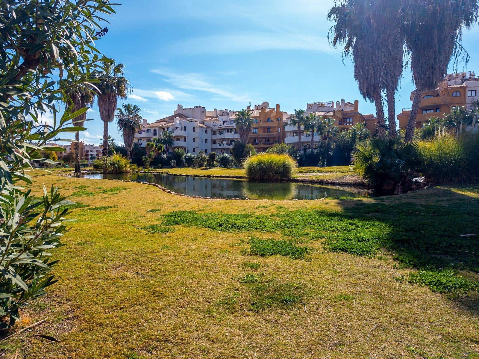 2 sypialnia Apartament na sprzedaż w Orihuela Costa z basenem - 263 000 € (Ref: 8921460)