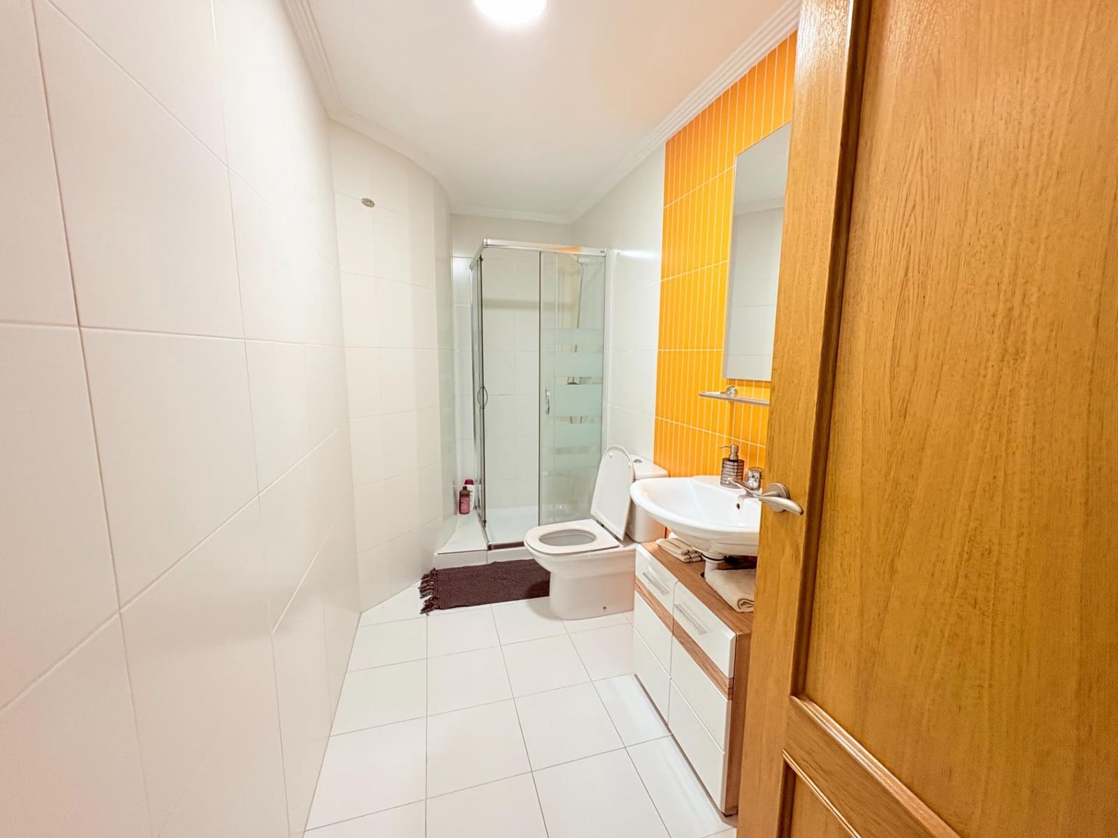 3 bedroom Flat for rent in Torrevieja with garage - € 1,100 (Ref: 9108600)