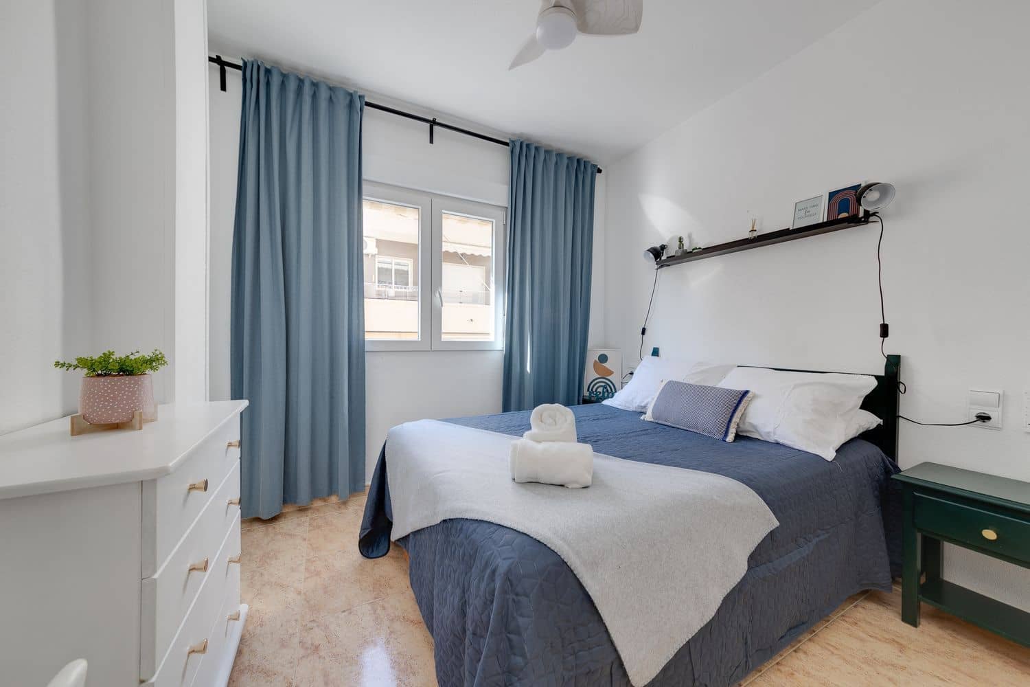 2 sypialnia Mieszkanie na kwatery wakacyjne w Torrevieja - 700 € (Ref: 9134324)