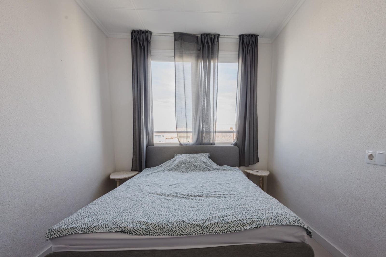 3 bedroom Apartment for sale in Torrevieja with pool - € 249,000 (Ref: 9344730)