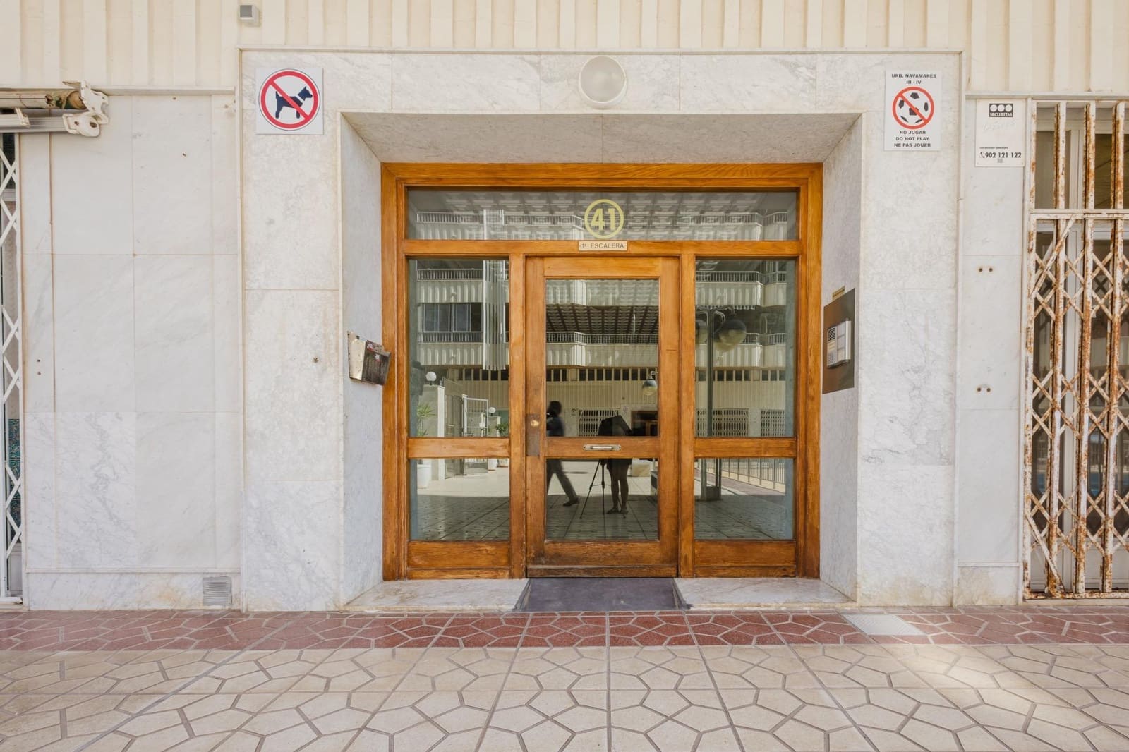 3 bedroom Apartment for sale in Torrevieja with pool - € 249,000 (Ref: 9344730)