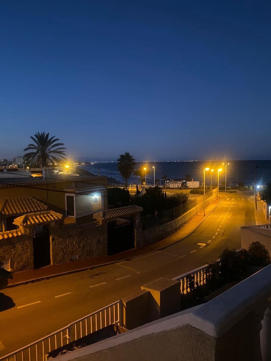 3 sovrum Lägenhet till salu i La Mata - 329 000 € (Ref: 9373845)