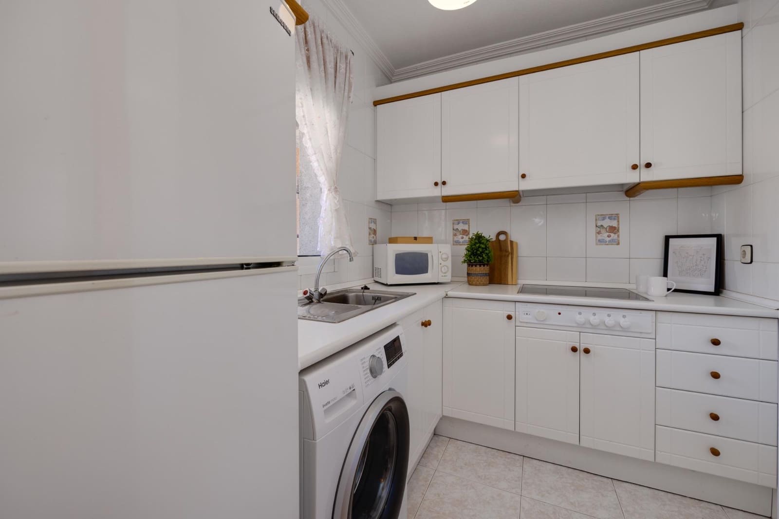 2 makuuhuone Huoneisto myytävänä paikassa Torrevieja - 120 000 € (Ref: 9414065)