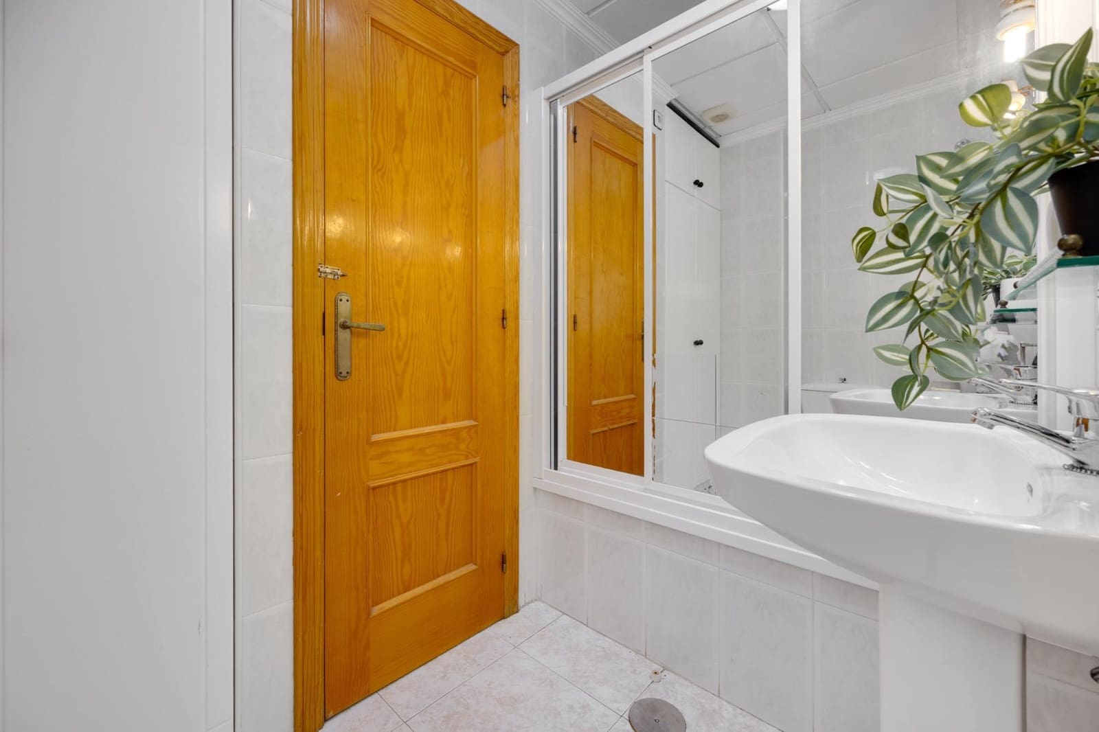 2 makuuhuone Huoneisto myytävänä paikassa Torrevieja - 120 000 € (Ref: 9414065)