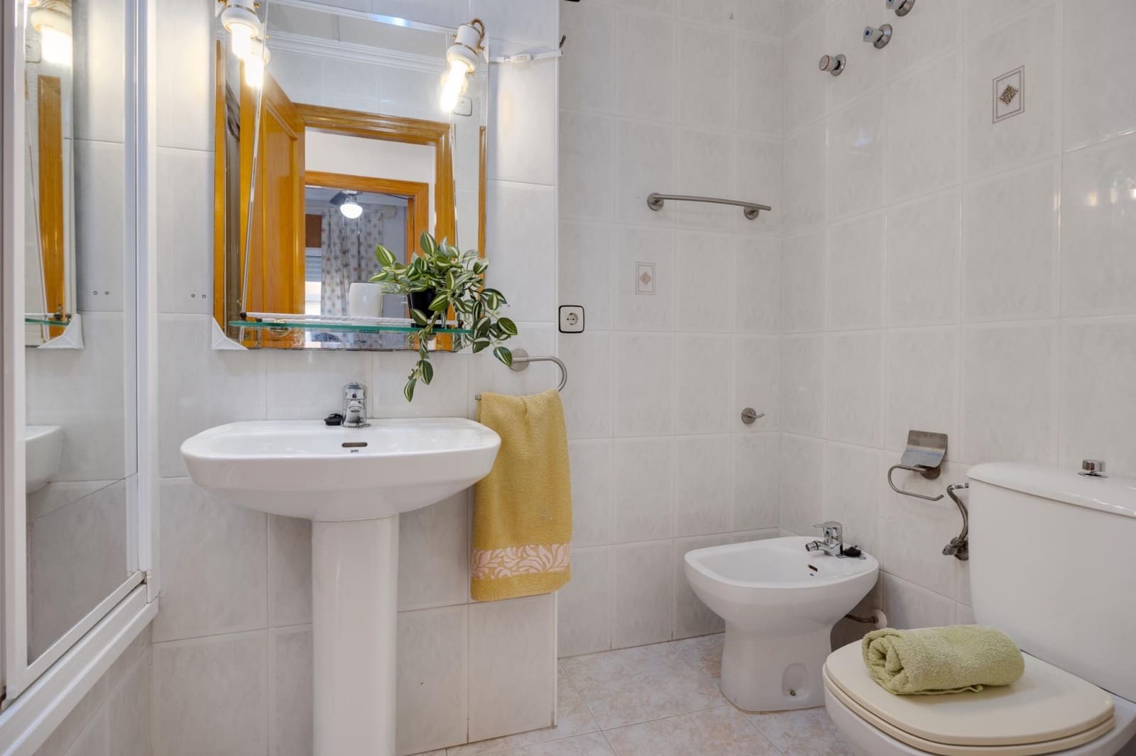 2 makuuhuone Huoneisto myytävänä paikassa Torrevieja - 120 000 € (Ref: 9414065)