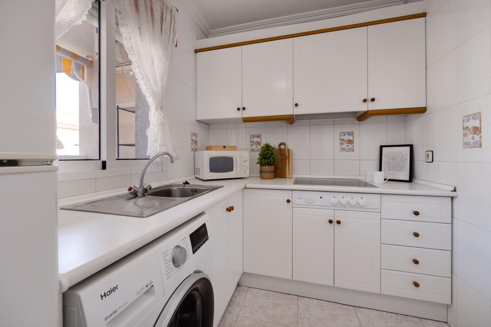 2 makuuhuone Huoneisto myytävänä paikassa Torrevieja - 120 000 € (Ref: 9414065)