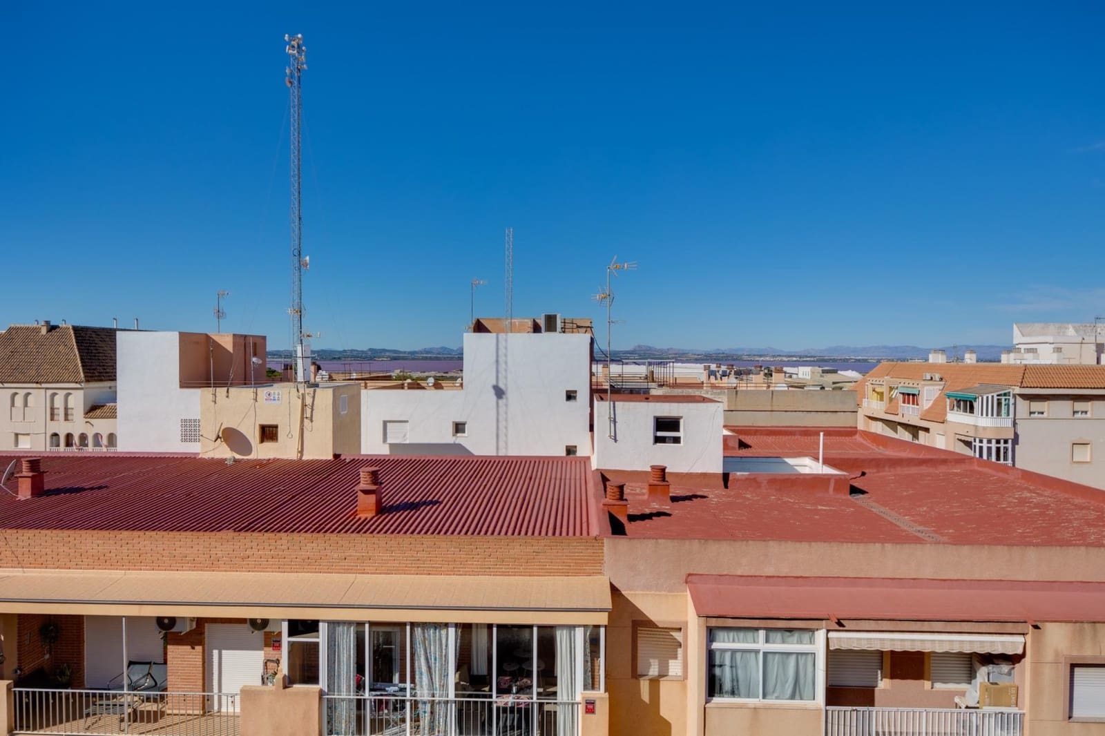 2 makuuhuone Huoneisto myytävänä paikassa Torrevieja - 120 000 € (Ref: 9414065)