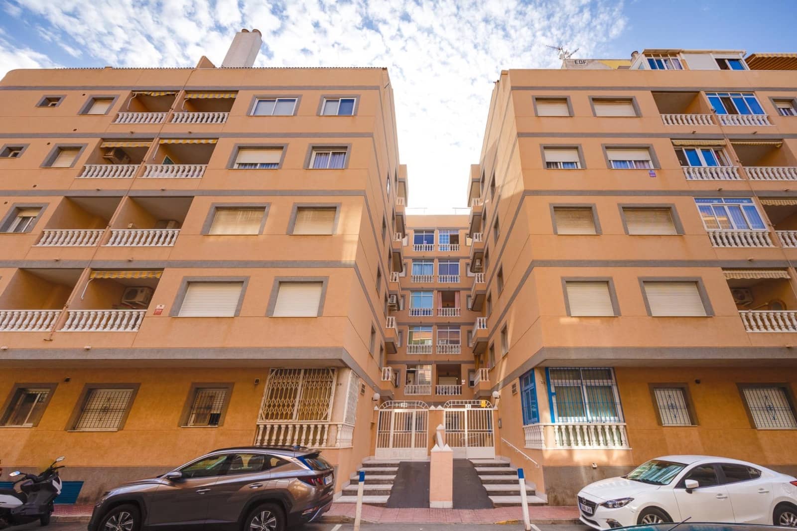 2 makuuhuone Huoneisto myytävänä paikassa Torrevieja - 120 000 € (Ref: 9414065)