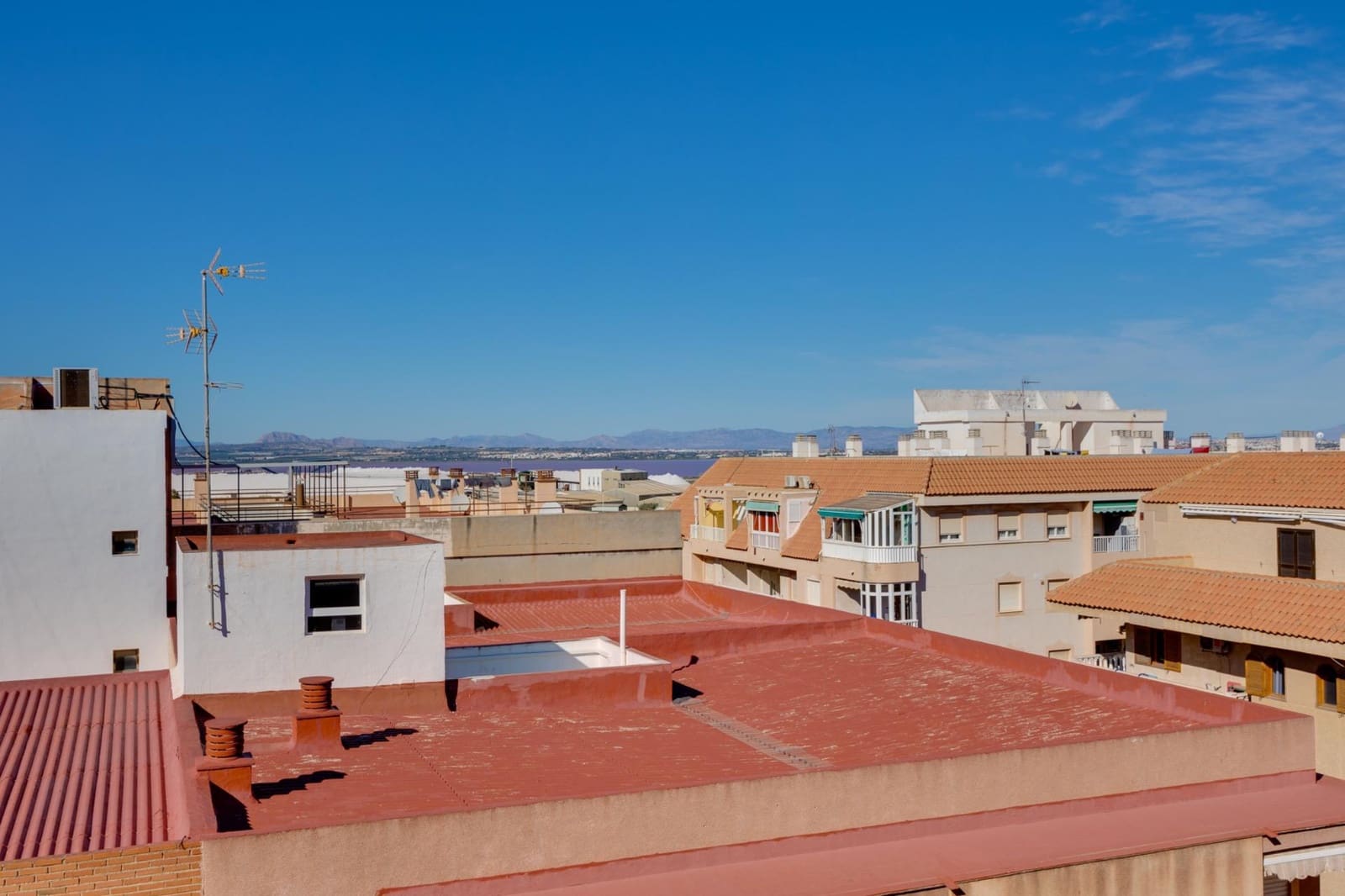 2 makuuhuone Huoneisto myytävänä paikassa Torrevieja - 120 000 € (Ref: 9414065)