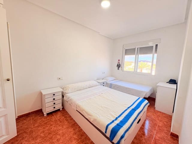 2 soveværelse Lejlighed til leje i Playa Flamenca, Orihuela - € 750 (Ref: 9427154)