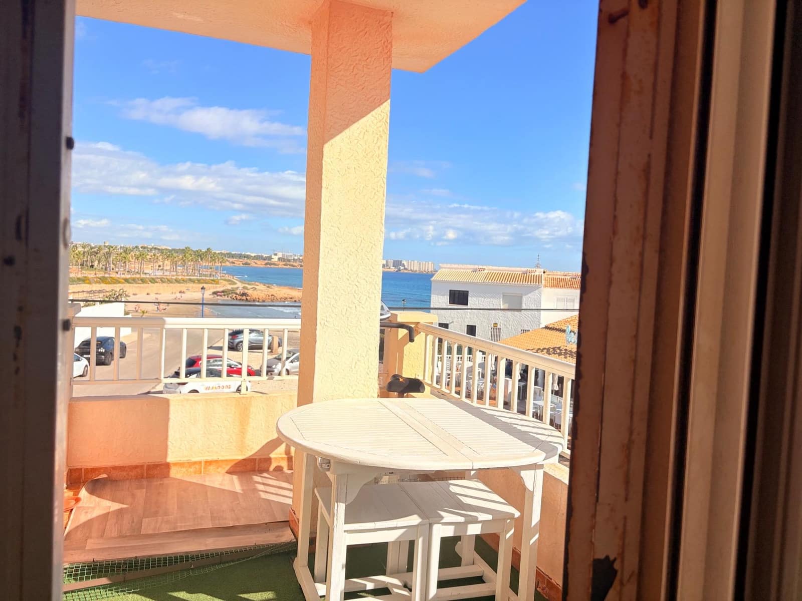 2 soverom Leilighet til leie i Playa Flamenca - € 750 (Ref: 9427154)