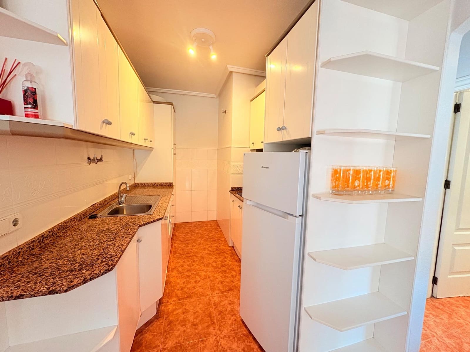 2 soverom Leilighet til leie i Playa Flamenca - € 750 (Ref: 9427154)