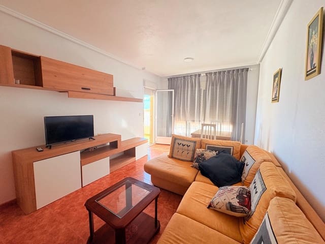 2 soveværelse Lejlighed til leje i Playa Flamenca, Orihuela - € 750 (Ref: 9427154)