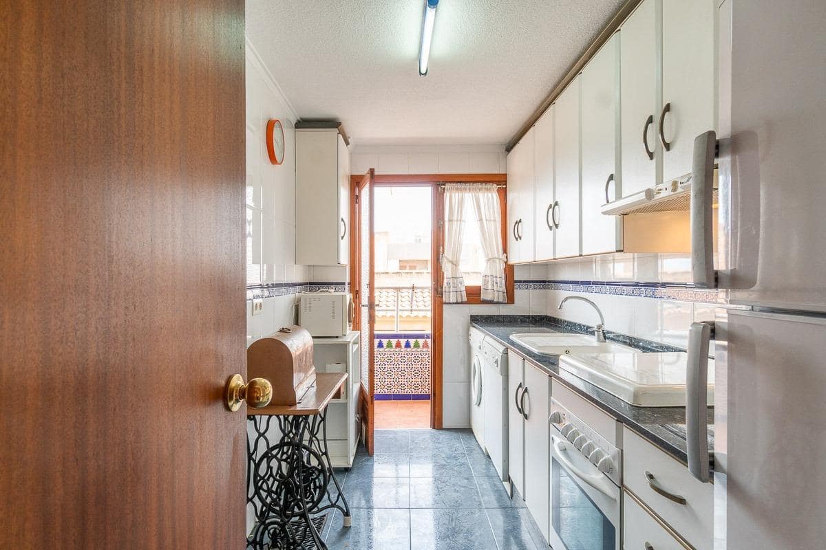 3 sypialnia Apartament na sprzedaż w Torrevieja - 149 900 € (Ref: 9551444)