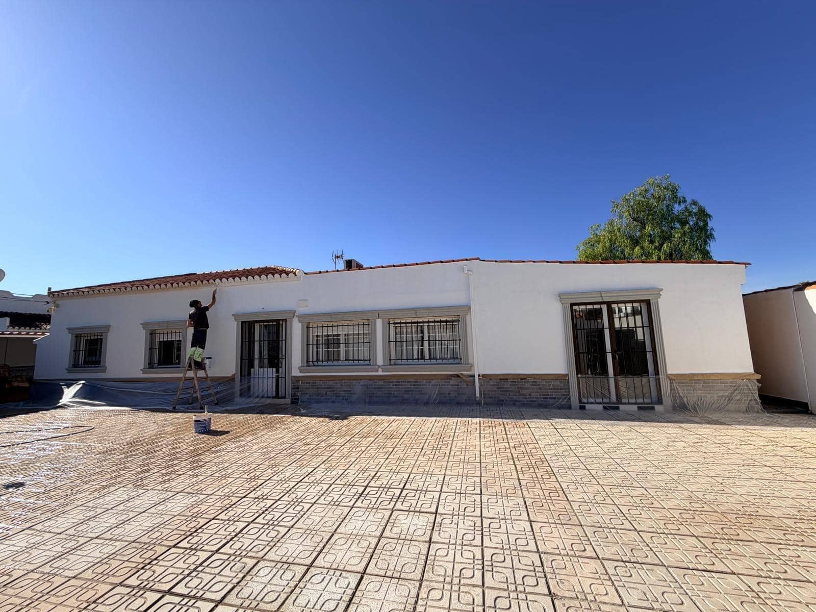 4 soveværelse Villa til salg i Torrevieja med swimmingpool garage - € 549.000 (Ref: 9551445)