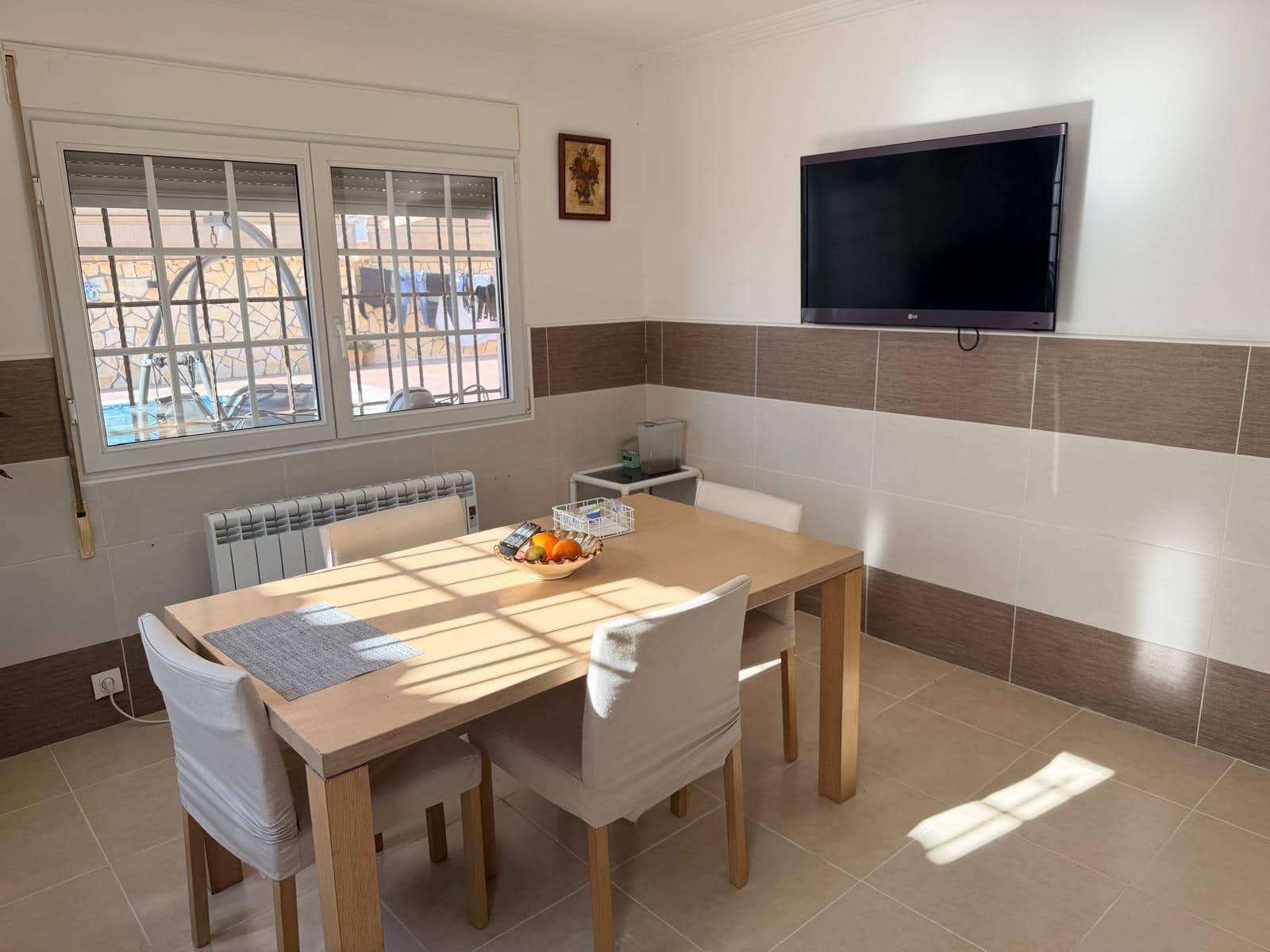 4 soveværelse Villa til salg i Torrevieja med swimmingpool garage - € 549.000 (Ref: 9551445)