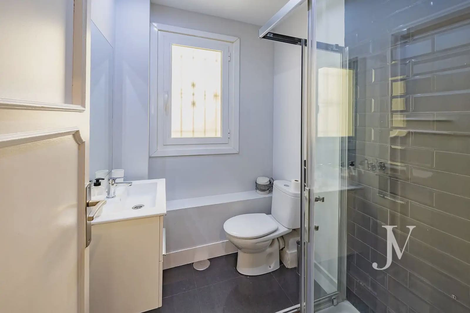 Piso de 4 habitaciones en Madrid ciudad en venta con garaje - 2.100.000 € (Ref: 10021814)