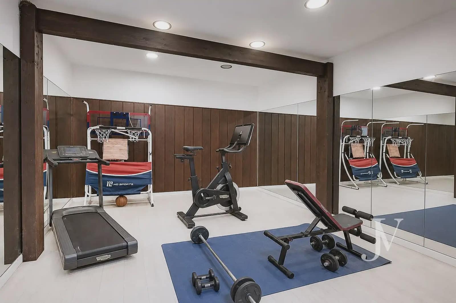 7 Zimmer Villa zu verkaufen in La Moraleja mit Pool Garage - 8.900.000 € (Ref: 10024425)