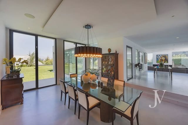 7 Zimmer Villa zu verkaufen in La Moraleja, Alcobendas mit Pool Garage - 8.900.000 € (Ref: 10024425)