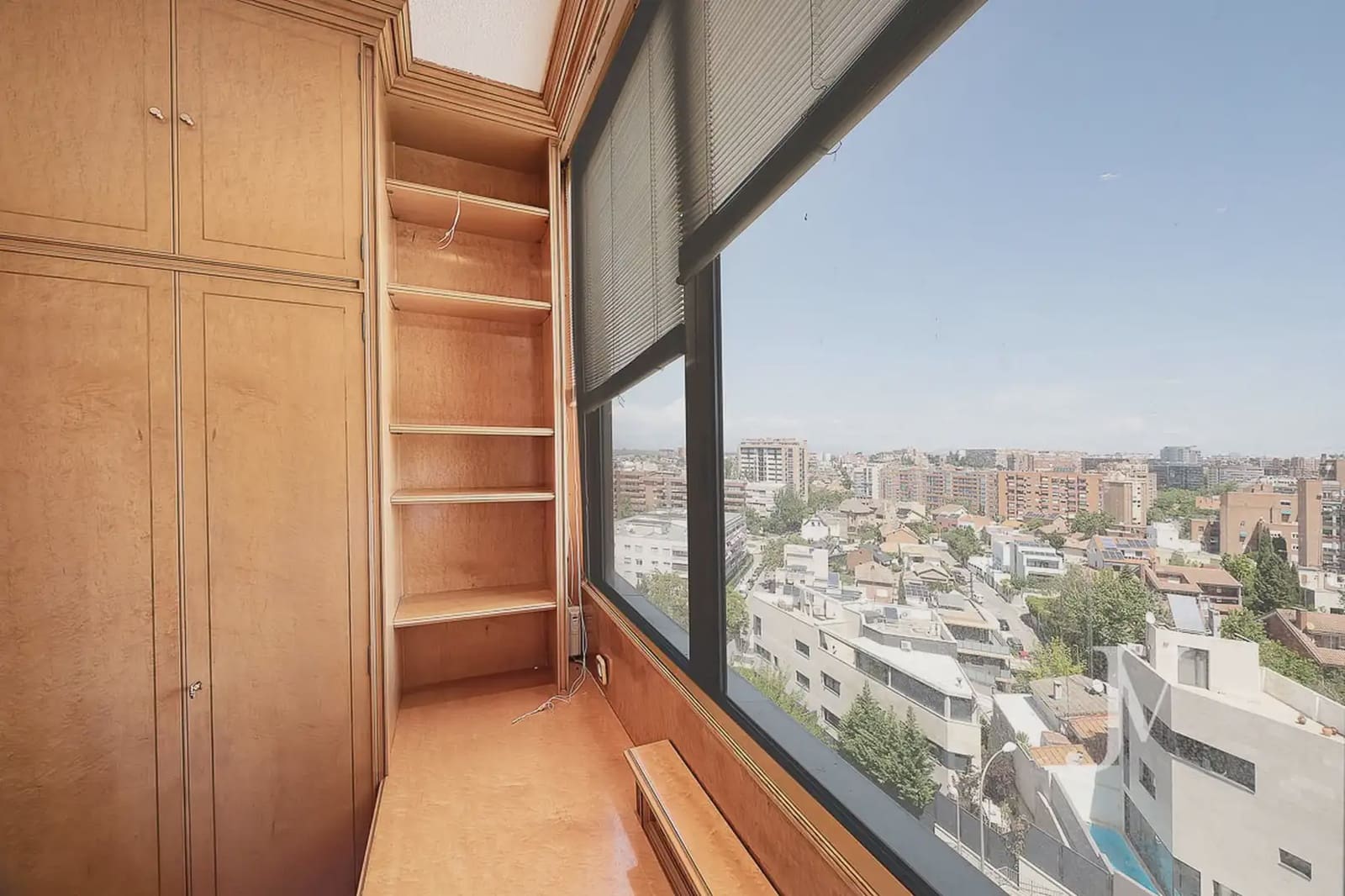 4 slaapkamer Flat te koop in Madrid stad met zwembad garage - € 898.000 (Ref: 9965600)