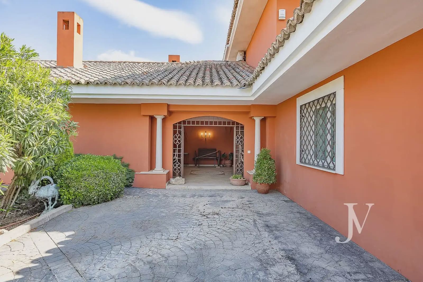5 chambre Villa/Maison à vendre à San Sebastian de los Reyes avec piscine garage - 2 550 000 € (Ref: 9965601)
