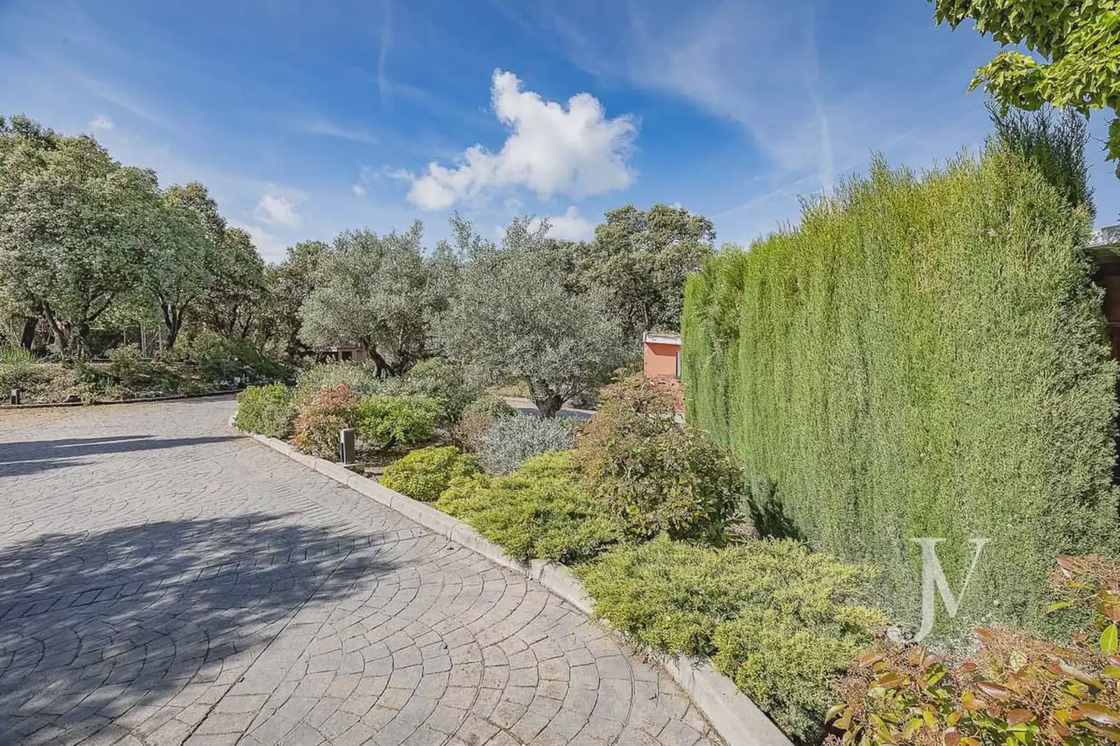 5 chambre Villa/Maison à vendre à San Sebastian de los Reyes avec piscine garage - 2 550 000 € (Ref: 9965601)