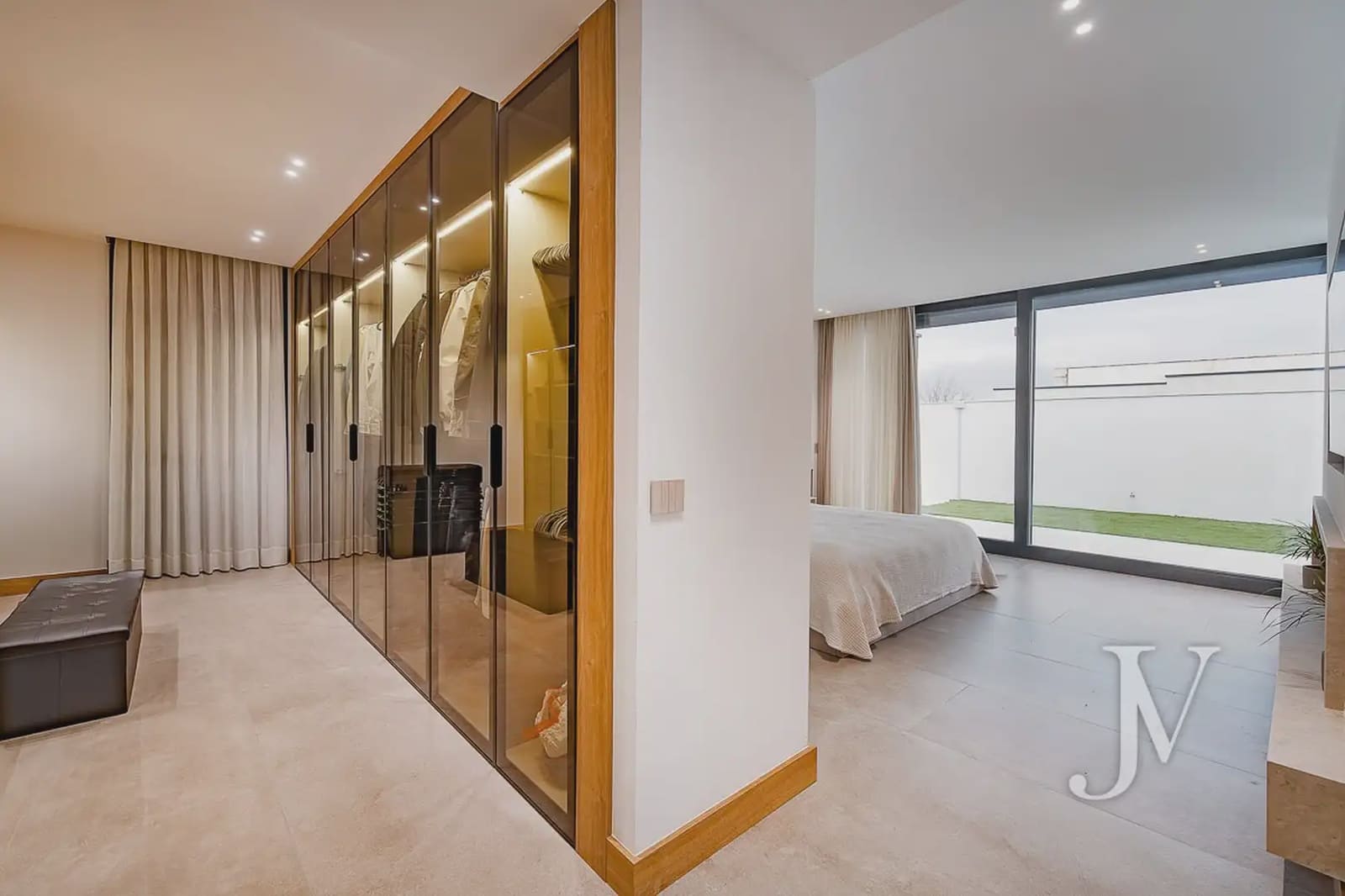 5 sypialnia Willa na sprzedaż w Boadilla del Monte z basenem garażem - 3 195 000 € (Ref: 9965603)