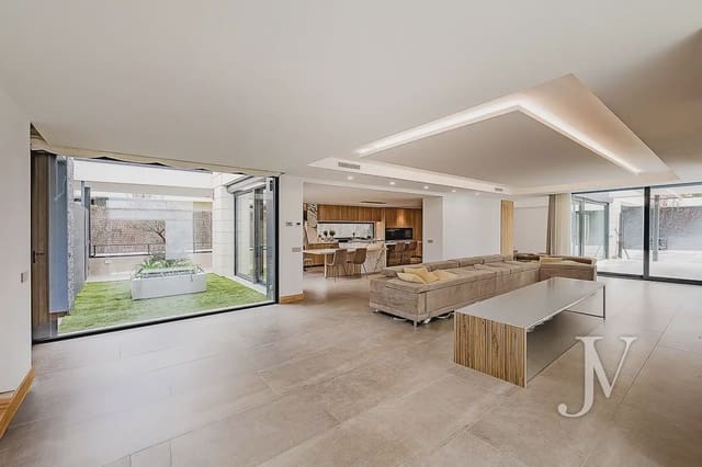5 sypialnia Willa na sprzedaż w Boadilla del Monte z basenem garażem - 3 195 000 € (Ref: 9965603)
