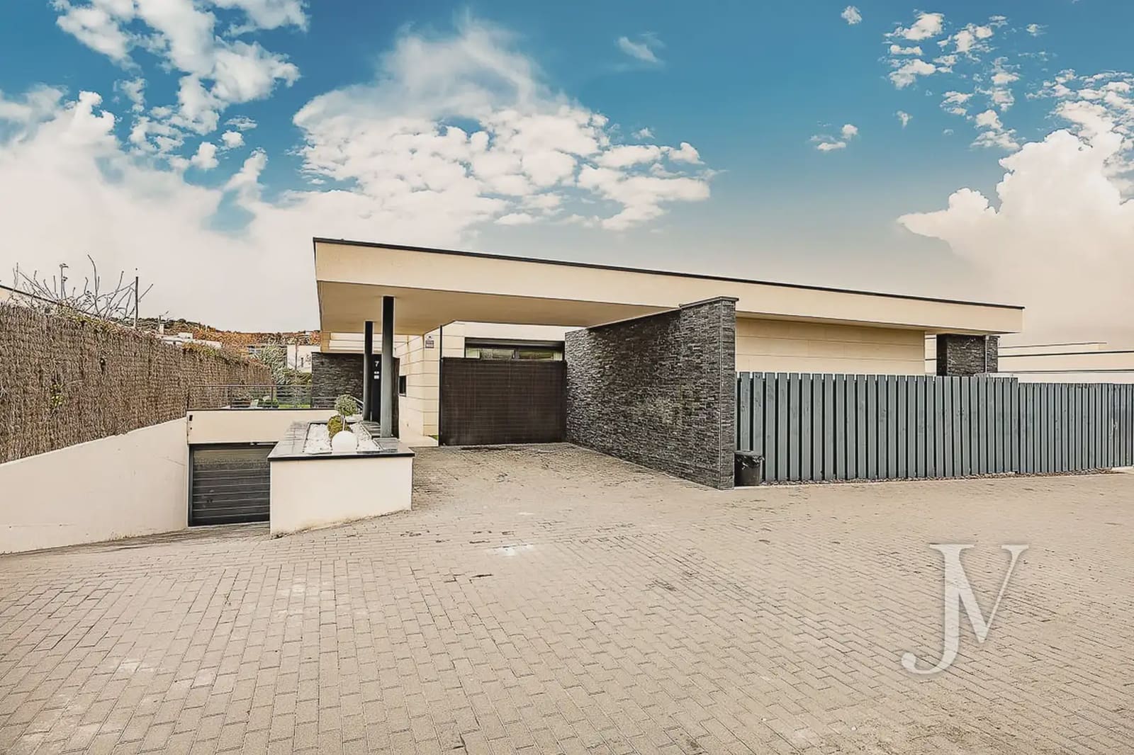 5 sypialnia Willa na sprzedaż w Boadilla del Monte z basenem garażem - 3 195 000 € (Ref: 9965603)