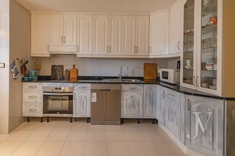 4 bedroom Terraced Villa for sale in Madrid city with garage - € 1,440,000 (Ref: 9965606)