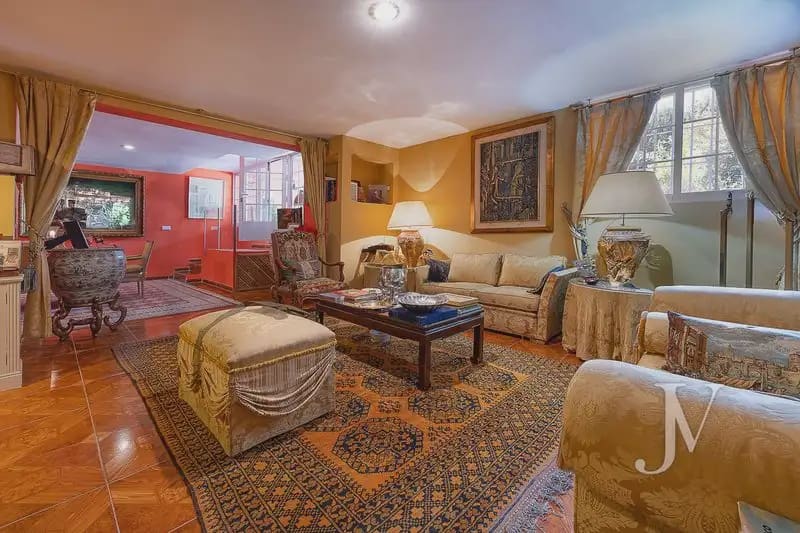 4 bedroom Terraced Villa for sale in Madrid city with garage - € 1,440,000 (Ref: 9965606)