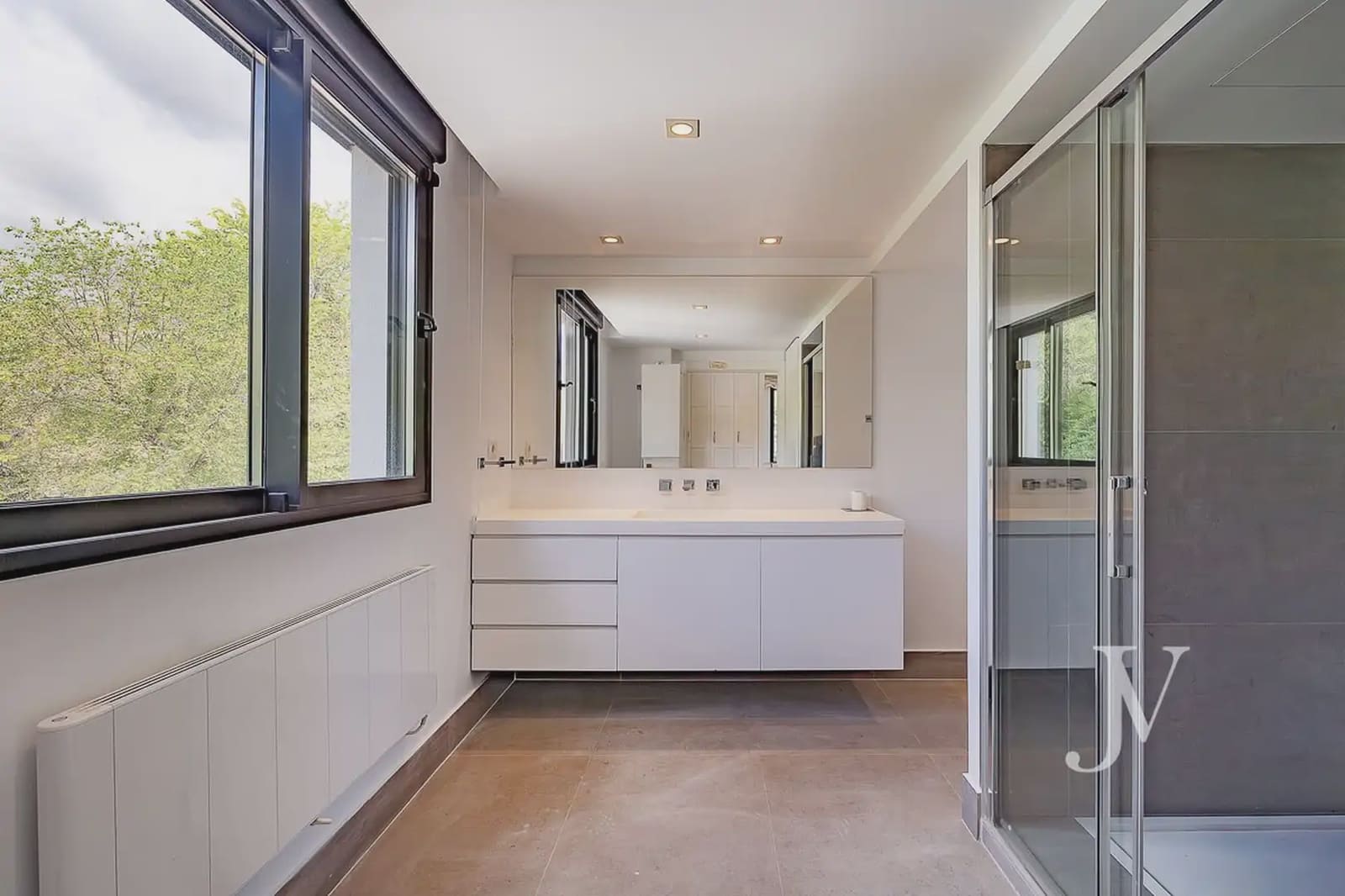 6 soverom Villa til salgs i Pozuelo de Alarcon med svømmebasseng garasje - € 5 900 000 (Ref: 9965608)