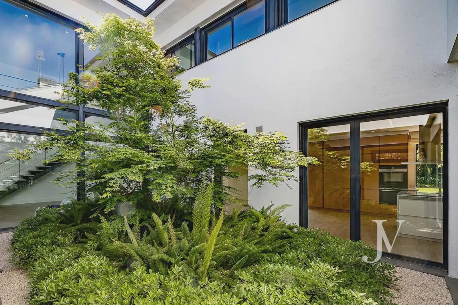 6 soverom Villa til salgs i Pozuelo de Alarcon med svømmebasseng garasje - € 5 900 000 (Ref: 9965608)