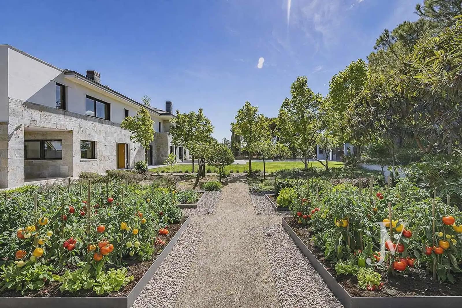 6 soverom Villa til salgs i Pozuelo de Alarcon med svømmebasseng garasje - € 5 900 000 (Ref: 9965608)