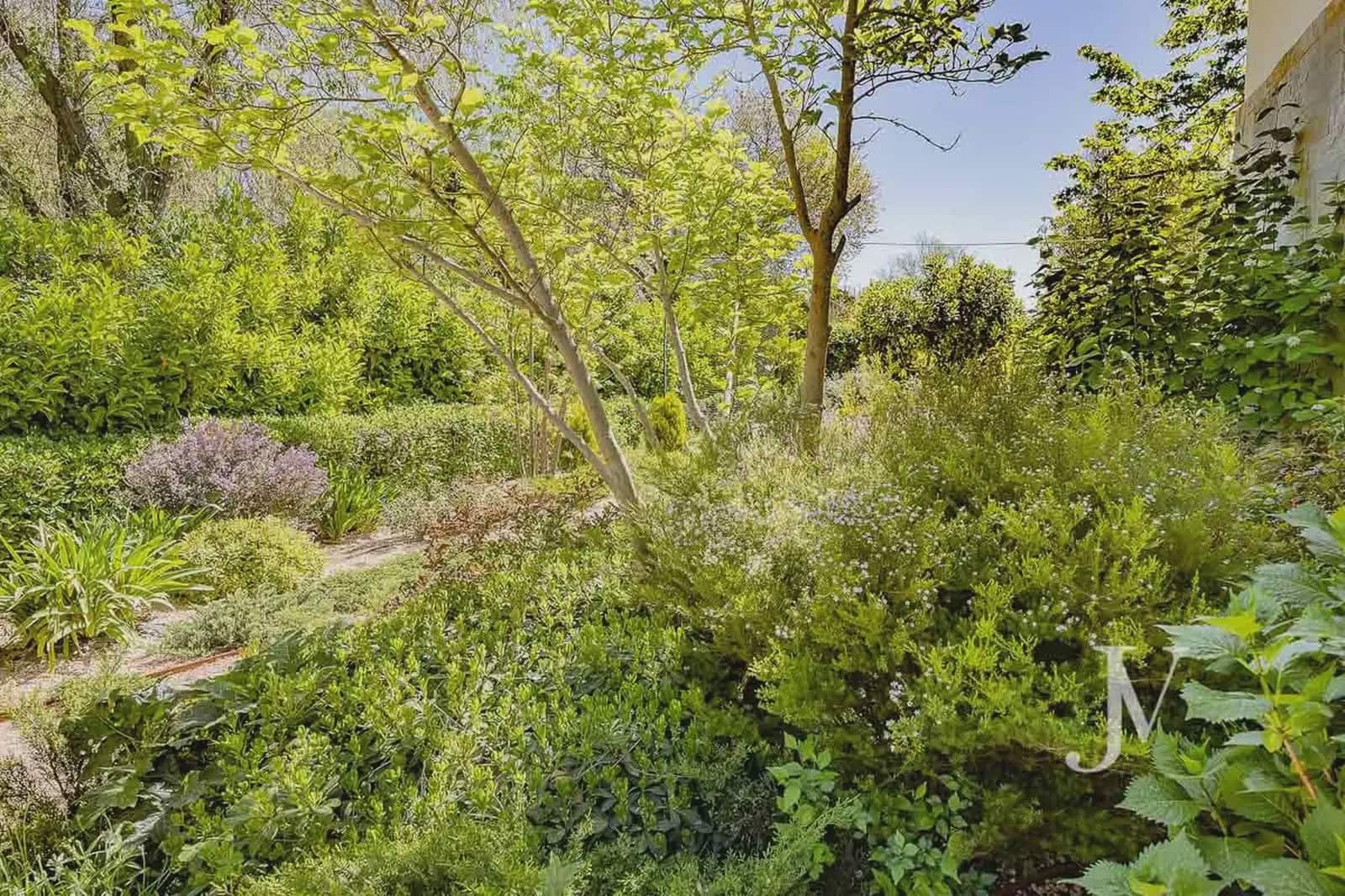 6 soverom Villa til salgs i Pozuelo de Alarcon med svømmebasseng garasje - € 5 900 000 (Ref: 9965608)