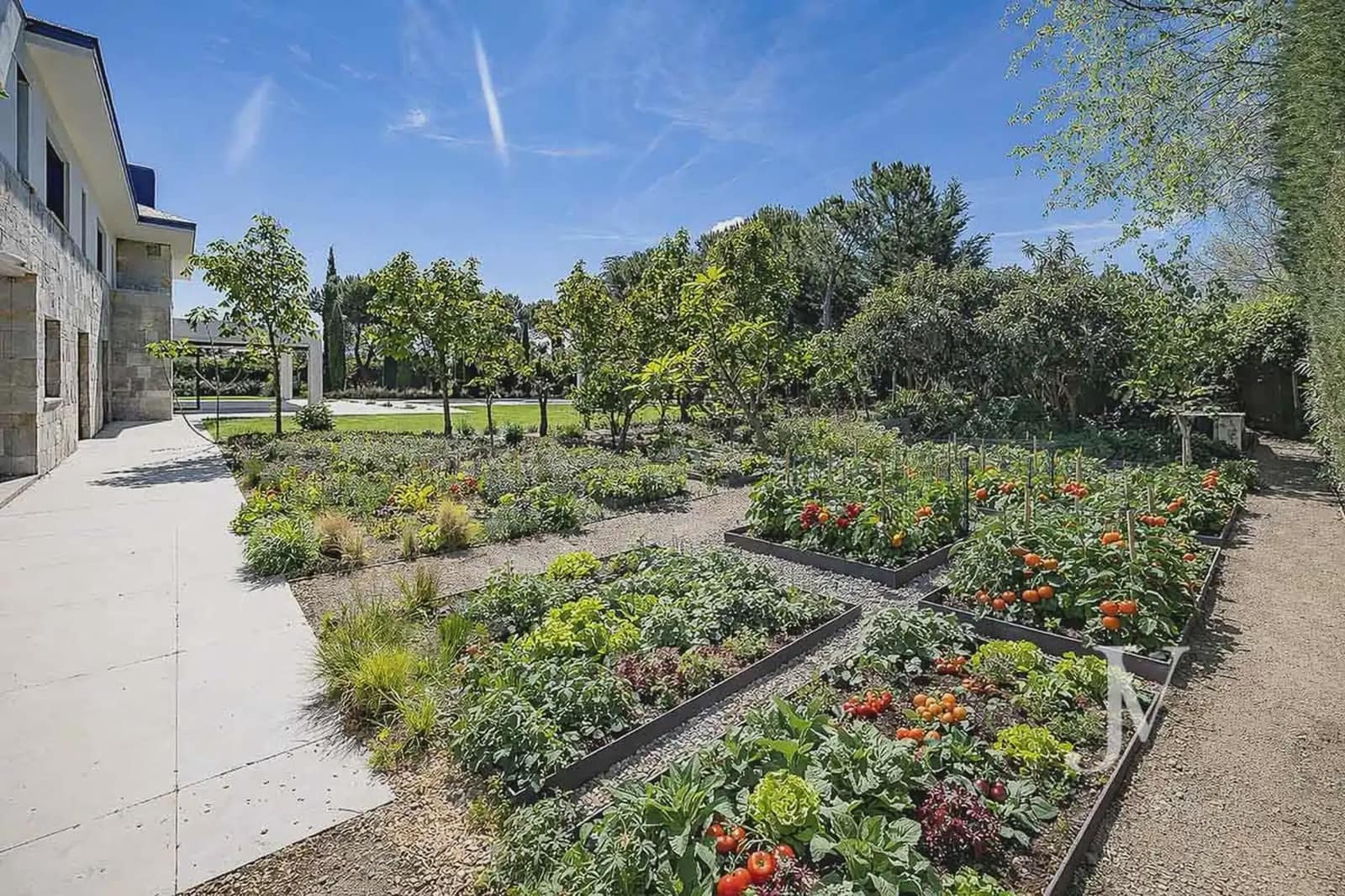 6 soverom Villa til salgs i Pozuelo de Alarcon med svømmebasseng garasje - € 5 900 000 (Ref: 9965608)