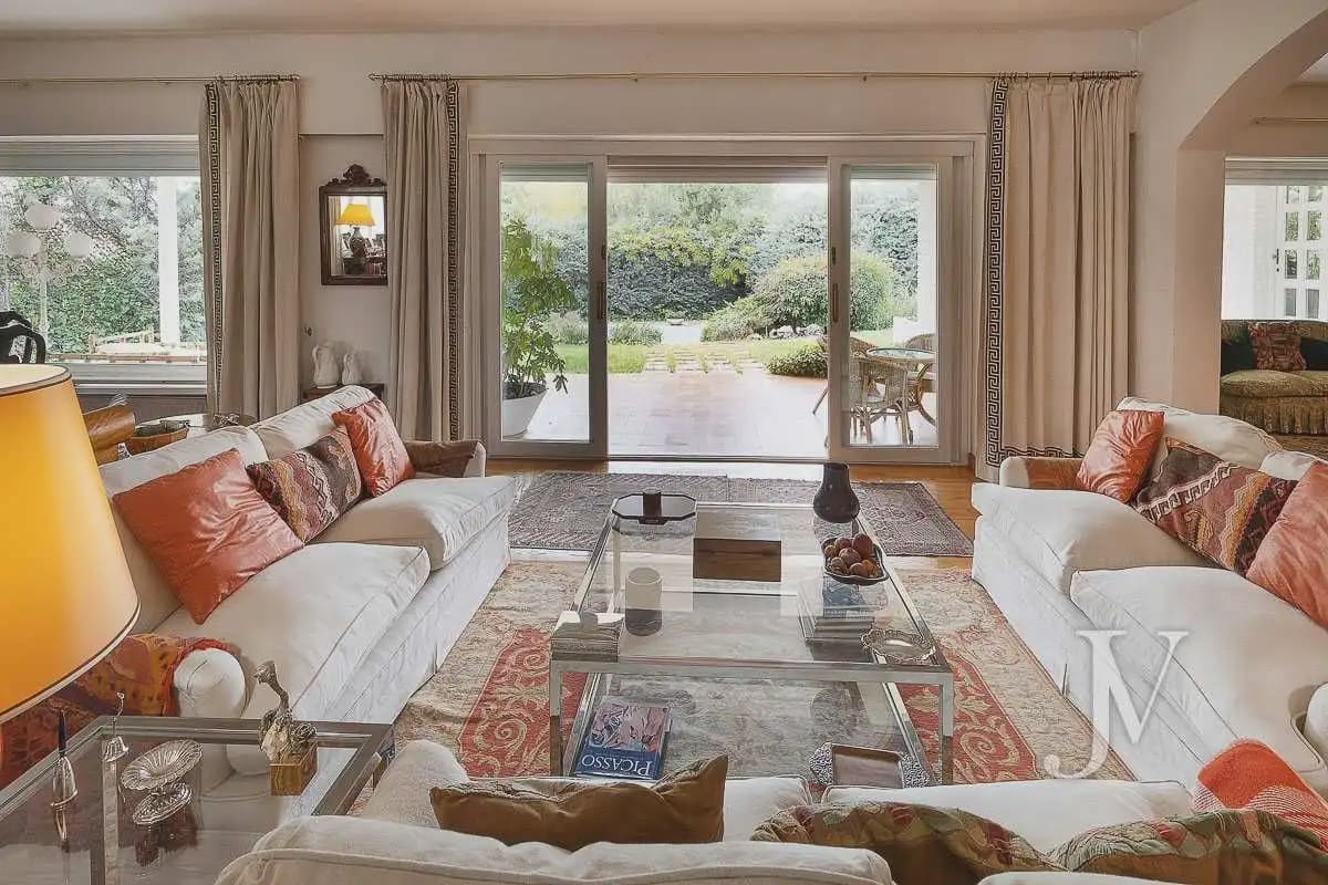 6 slaapkamer Villa te koop in Madrid stad met zwembad garage - € 3.000.000 (Ref: 9965612)