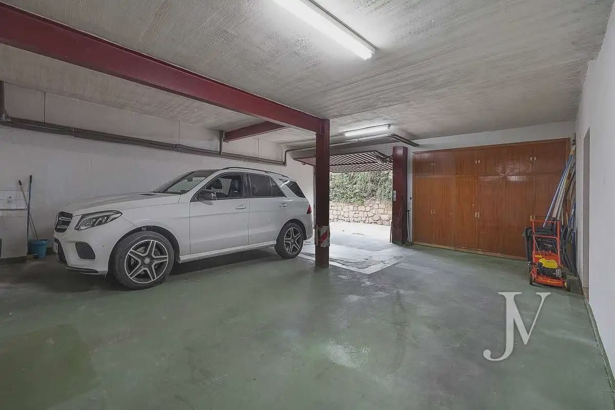 6 slaapkamer Villa te koop in Madrid stad met zwembad garage - € 3.000.000 (Ref: 9965612)