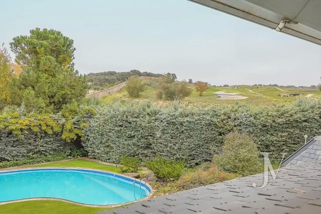 6 slaapkamer Villa te koop in Fuentelareina, Madrid stad met zwembad garage - € 3.000.000 (Ref: 9965612)