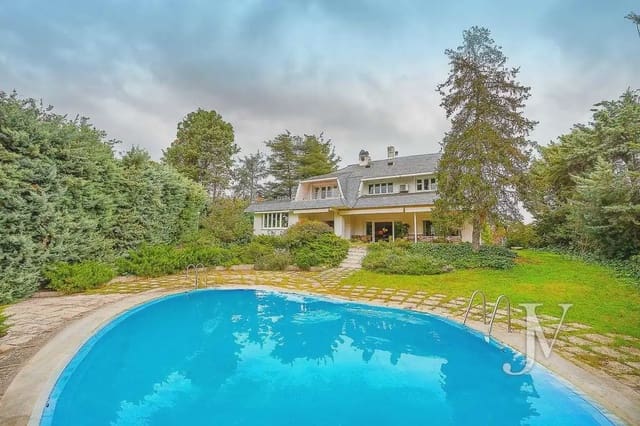 6 slaapkamer Villa te koop in Fuentelareina, Madrid stad met zwembad garage - € 3.000.000 (Ref: 9965612)