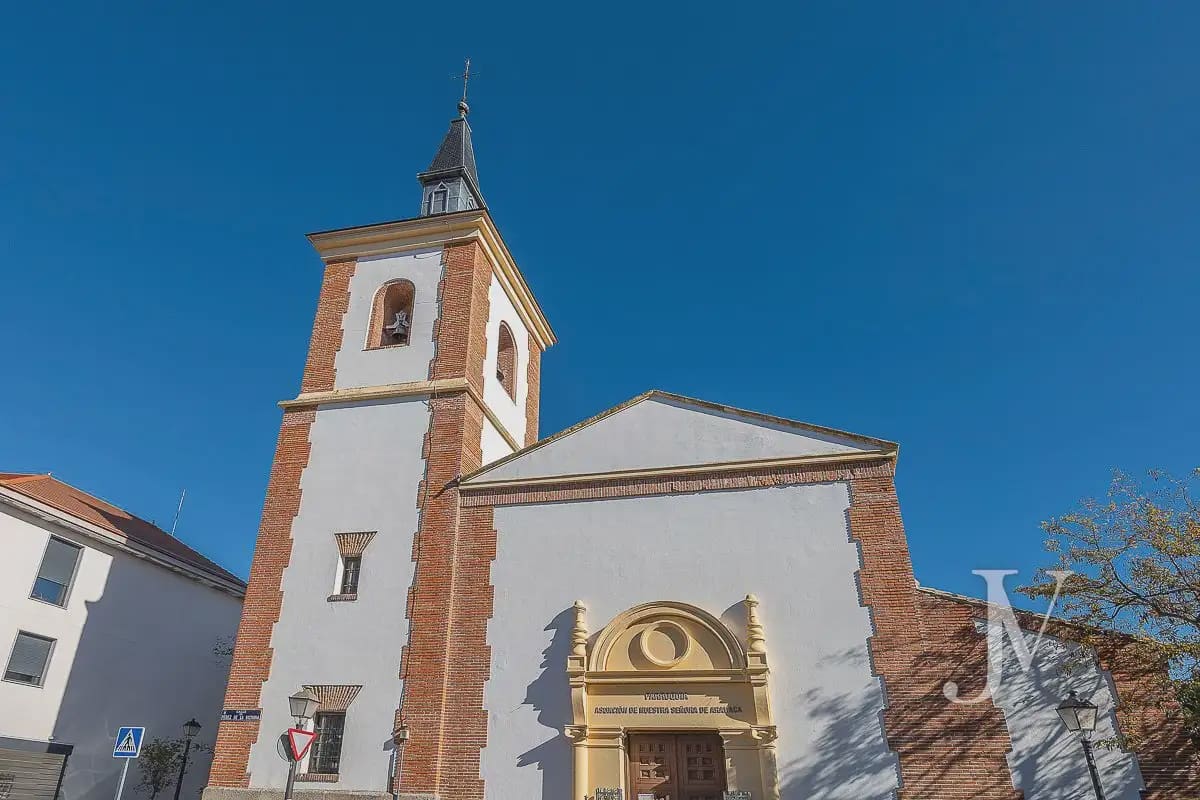 Villa te koop in Madrid stad - € 2.500.000 (Ref: 9965613)